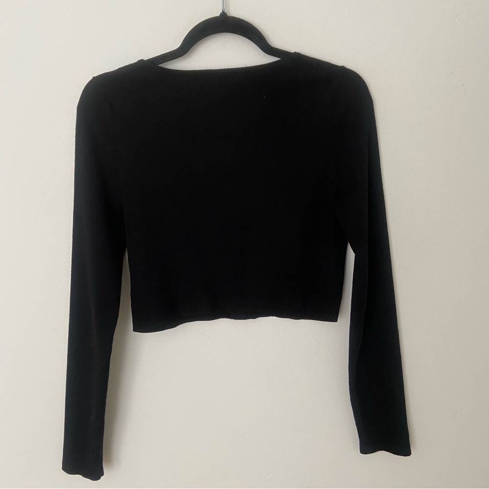 Aritzia Sunday Best Izzy Cardigan Cropped Button Up Black size Medium - Picture 7 of 8